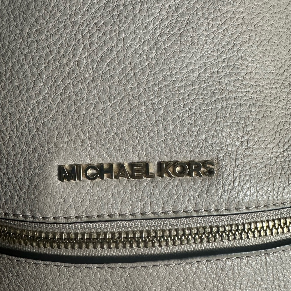 Michael Kors Rhea Pebbled Leather Small Backback - Picture 2 of 15